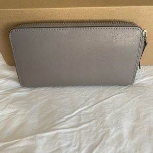 Banana Republic Zip Around Wallet Grey